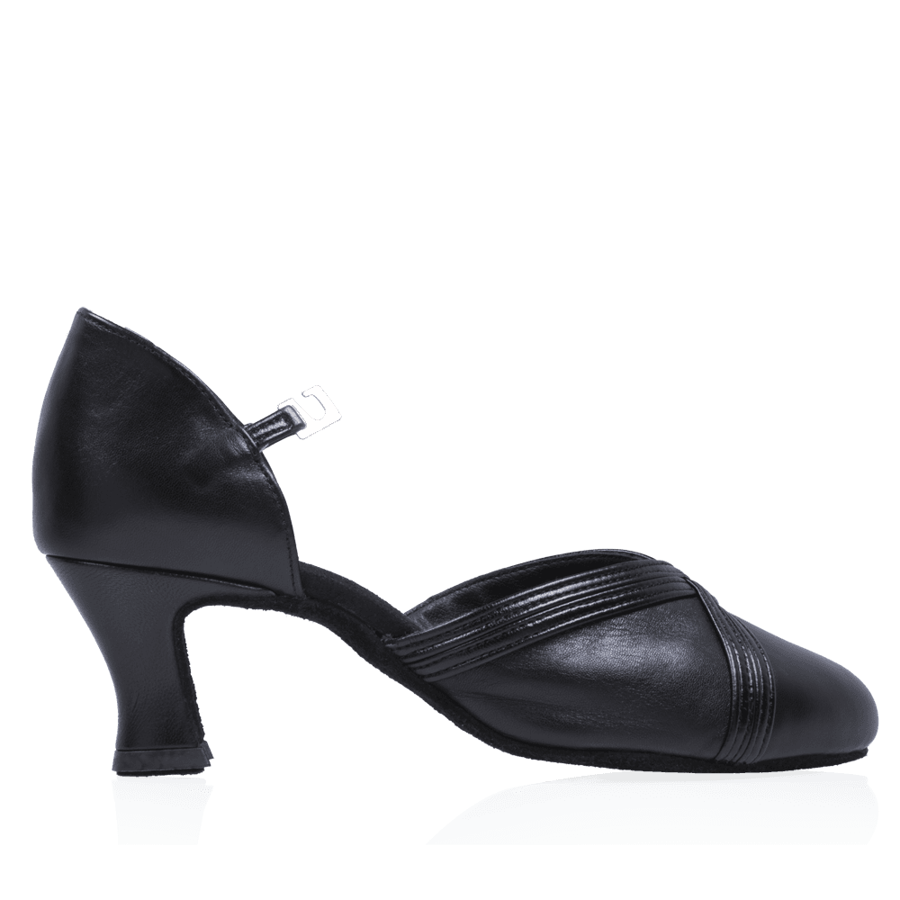 Geranium - Black Leather